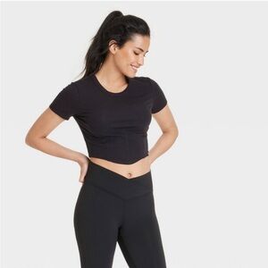 New! Womens cropped fit short sleeve tee ribbed knit JoyLab black size Large